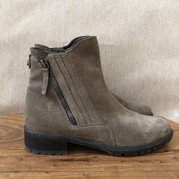 Stuart Weitzman Women 7M Suede Taupe Ankle Booties Chelsea Boots Side Zipper - Picture 1 of 10